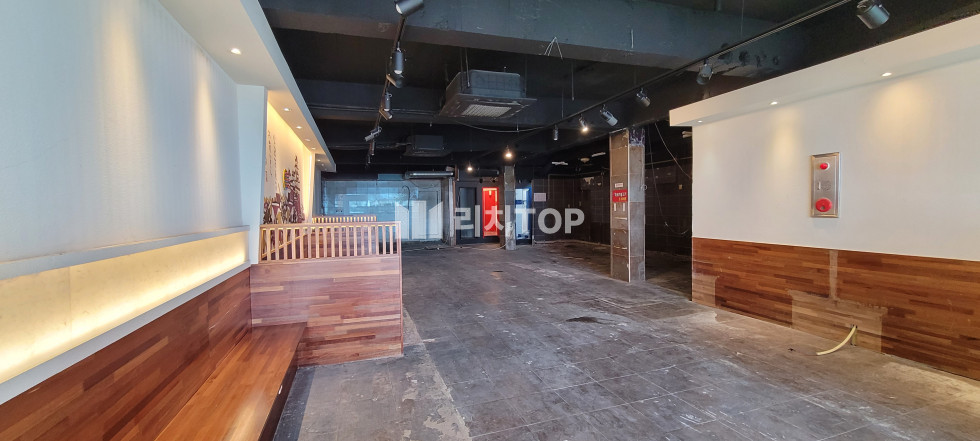 경남 창원시 마산합포구 해운동 경남대 주상권 1층 현 공실 무권리, 50py 술집,고기집, 퓨전식당 추천 월세 매물번호 11179 사진 4