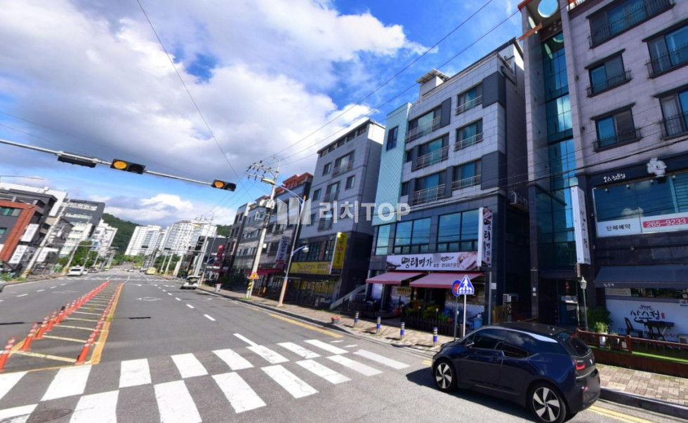 경남 창원시 의창구 봉림동 \u2605 봉림동 상가 + 투룸 쓰리룸 통건물 매매 매매 매물번호 11207 사진 3