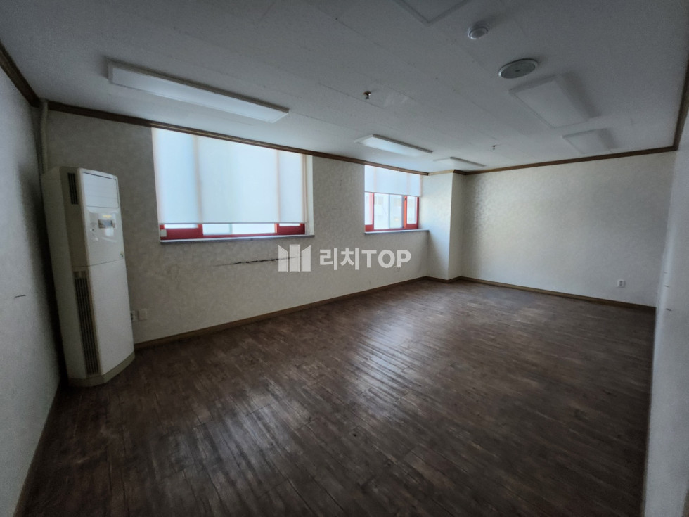 경남 창원시 의창구 팔용동 창원 팔용동 대형상가 임대/실85평/기존사무실 인테리어 완비/ 전층사용 트인전망 가성비 최고// 월세 매물번호 11224 사진 6