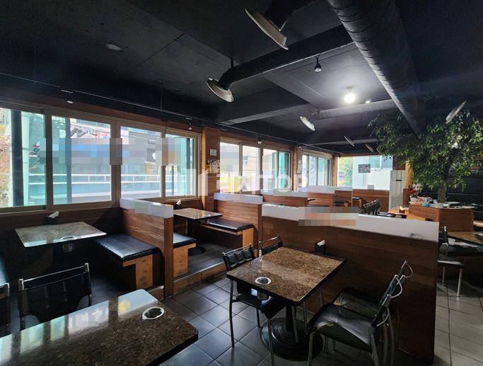 경남 창원시 성산구 반림동 \u2605 반송시장 부근 치킨 & 호프집 양도양수 월세 매물번호 11237 사진 2