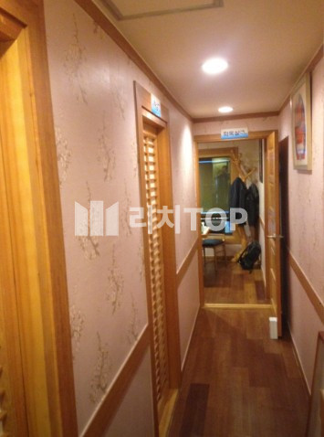 경남 창원시 성산구 중앙동 \u2605 중앙동 중심상가 2층 임대 음식점 미용업등 추천 월세 매물번호 11324 사진 2
