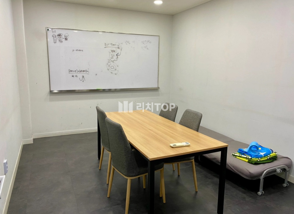 경남 창원시 성산구 대원동 \u2605 대원동 학원자리 임대 무권리금 바로 수업 가능함 월세 매물번호 11364 사진 4