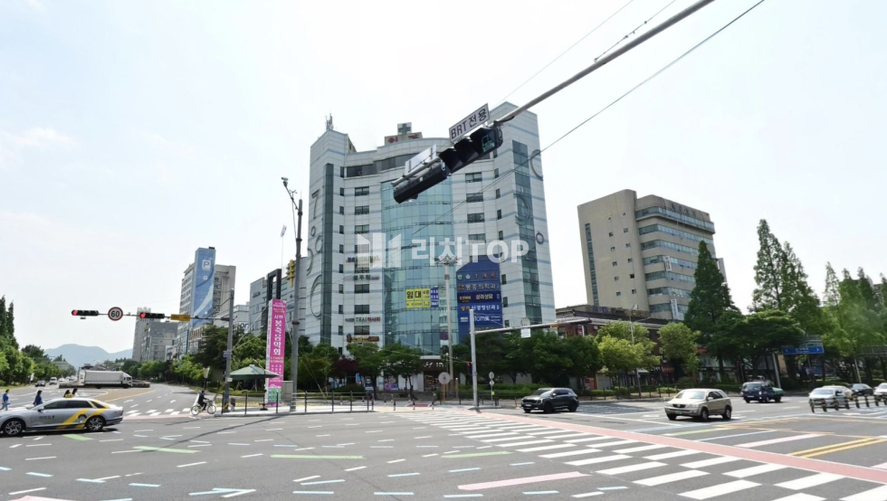 경남 창원시 의창구 명서동 명서동 명곡광장 사거리 코너각지 광고효과 노출 뛰어난 1층 임대 월세 매물번호 11460 사진 1