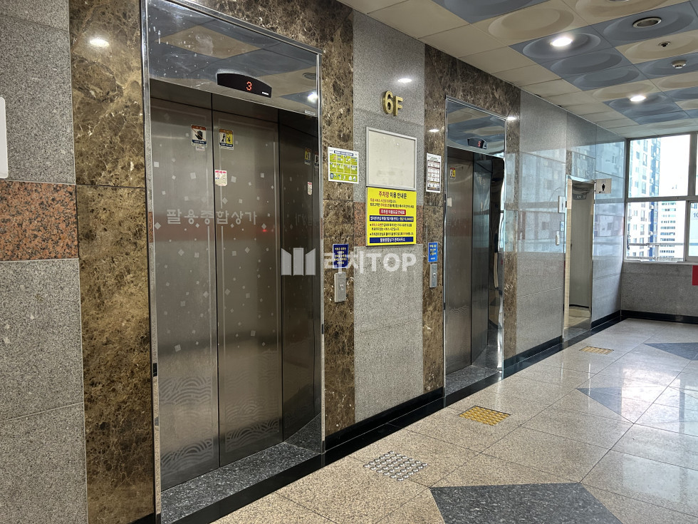 경남 창원시 의창구 팔용동 \u2605 팔용동 행정복지센터 인근 30평 무권리 공실 \u2605 월세 매물번호 11580 사진 3