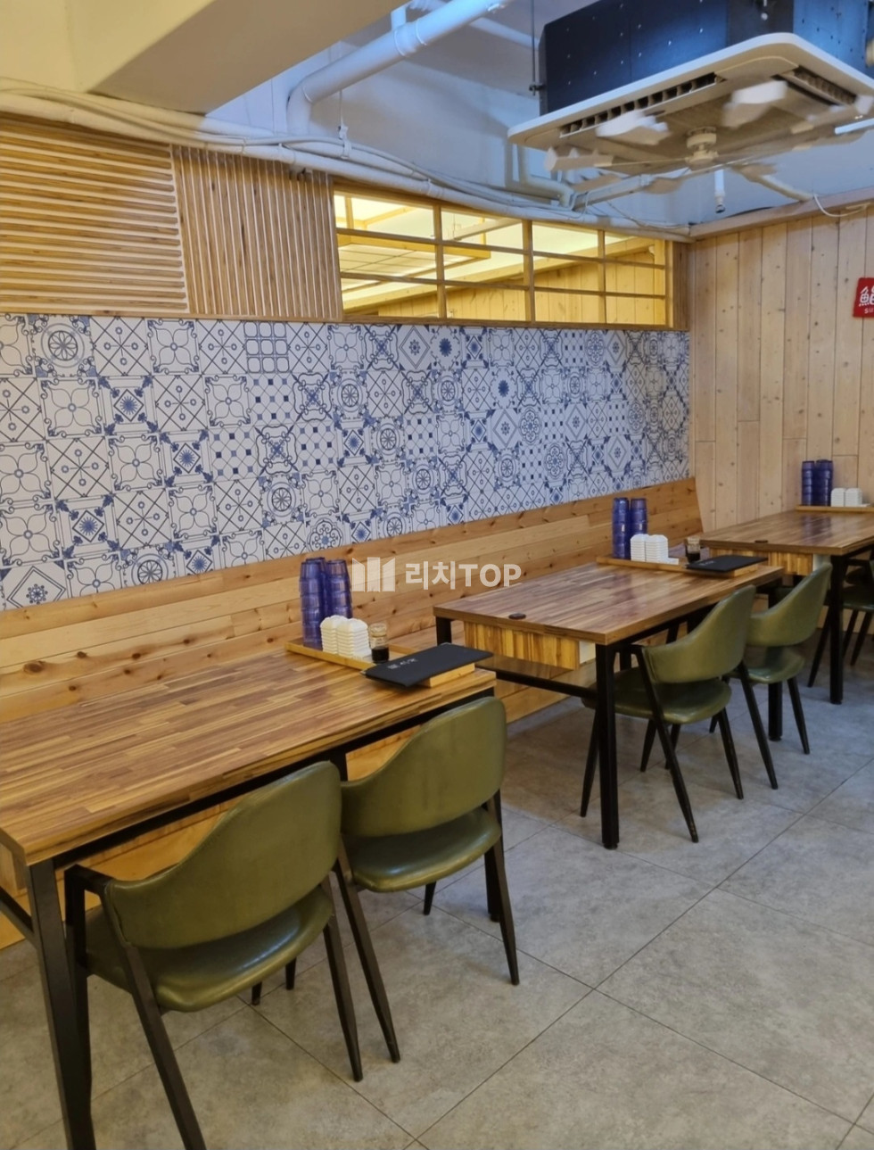 경남 창원시 성산구 대방동 \u2714 대방동 개나리아파트 맞은편 1층(대장상 지하) 음식점 임대 무권리 월세 매물번호 11637 사진 3