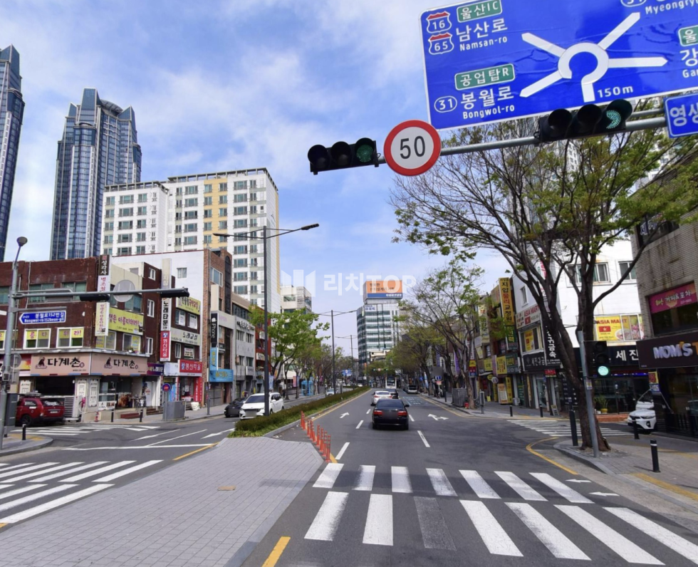 울산 남구 신정동 울산 남구 신정동 메디컬빌딩 150평 이상 대형병원 전층사용 가능 강추 임대 월세 매물번호 11687 사진 1