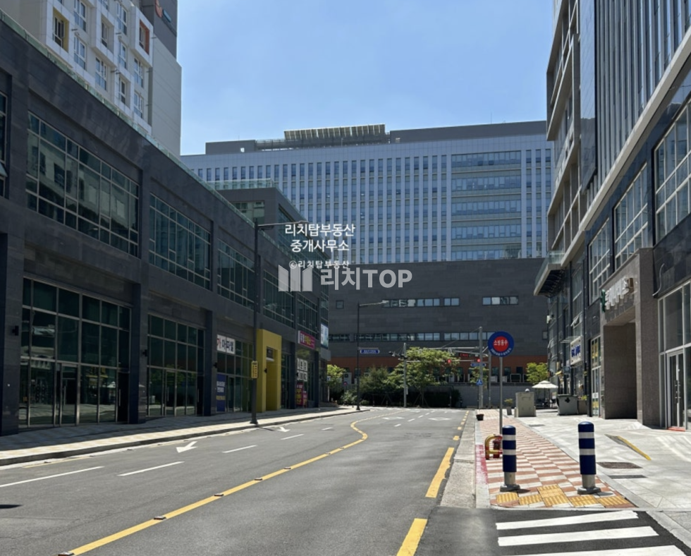 경남 창원시 의창구 사림동 창원 사림동 유탑바이탈시티 2층 대형 사무실 추천 임대 월세 매물번호 11761 사진 1