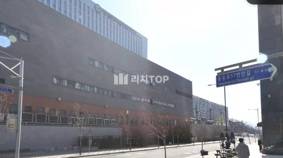 경남 창원시 의창구 사림동 창원 사림동 유탑바이탈시티 2층 대형 사무실 추천 임대 월세 매물번호 11761 사진 3