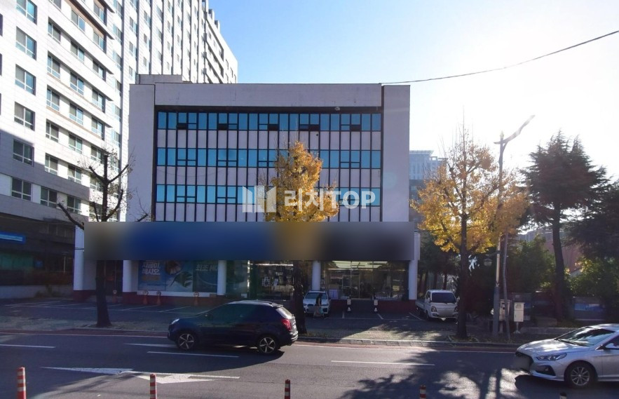 경남 창원시 성산구 중앙동 \u2714 중앙동 대형 사무실자리 임대 주차장 확보 월세 매물번호 11763 사진 1