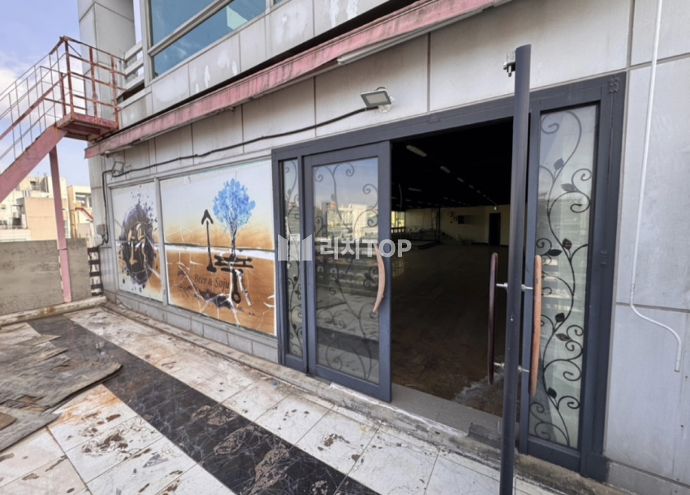 경남 창원시 성산구 상남동 \u2714 상남동 중심가 9층 상가 임대 / 사무실, 학원, 운동시설 등 추천 월세 매물번호 11783 사진 3