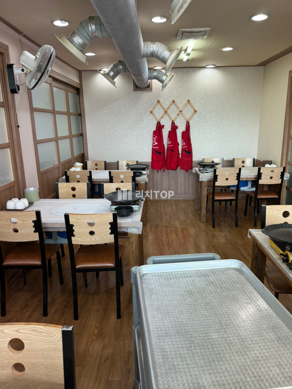 경남 창원시 성산구 용호동 \u2714 용호동 관공서라인 맞은편 음식점 임대 점심매출 아주 좋은 자리 월세 매물번호 11825 사진 3