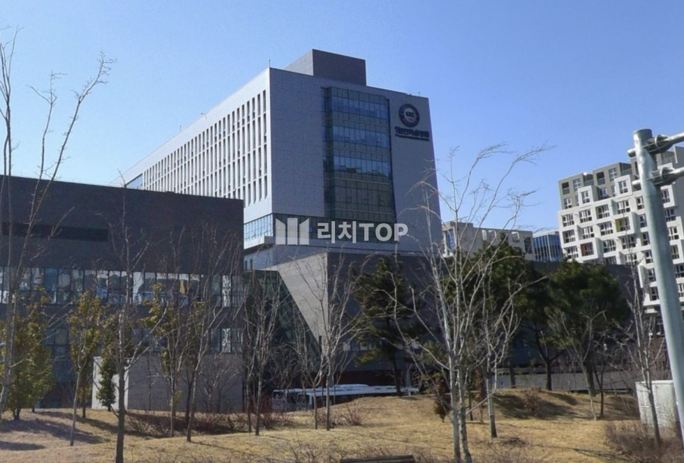경남 창원시 의창구 사림동 창원 사림동 한마음병원 인근 메디컬 빌딩 1층 도로변 약국 자리 임대 월세 매물번호 11921 사진 1