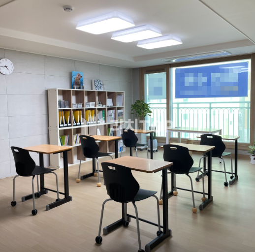 경남 창원시 마산합포구 월영동 \u2714 마산 월영동 마린애시앙 고운초 가장 가까운 116동 8층 임대 월세 매물번호 11931 사진 1