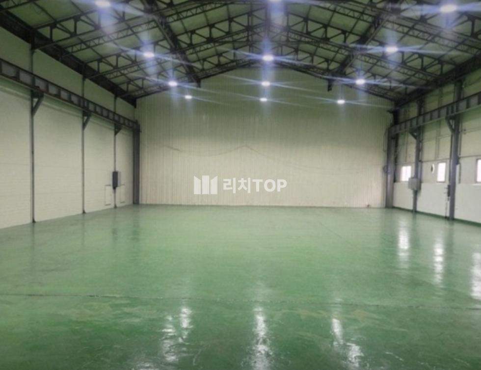 경남 창원시 성산구 성주동 성주동 대형 공장, 창고 임대 시세대비 합리적인 임대료 높은층고 월세 매물번호 11973 사진 1