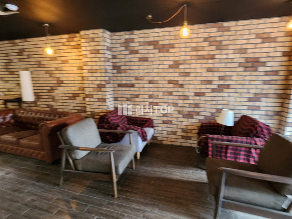경남 창원시 성산구 반지동 \u2714 반지동 희연병원 인근 카페자리 무권리 임대 의료계통 소매점도 추천 월세 매물번호 11977 사진 4