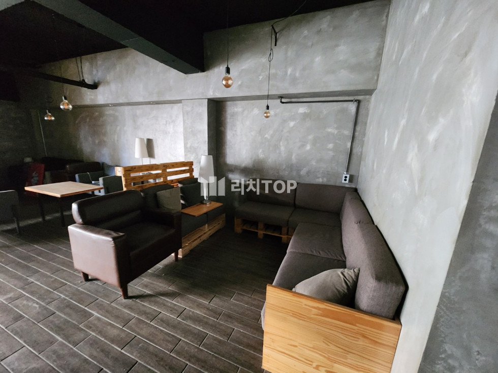 경남 창원시 성산구 반지동 \u2714 반지동 희연병원 인근 카페자리 무권리 임대 의료계통 소매점도 추천 월세 매물번호 11977 사진 11