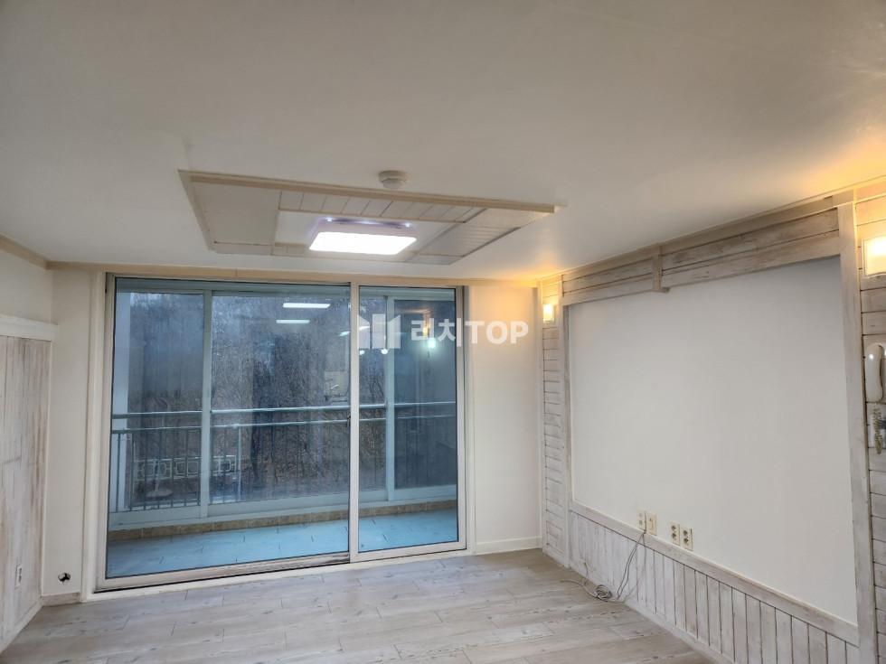경남 창원시 마산합포구 월영동 \u2714 현대아파트 503동 전세안고 매매 관리잘된 매물 매매 매물번호 11982 사진 1