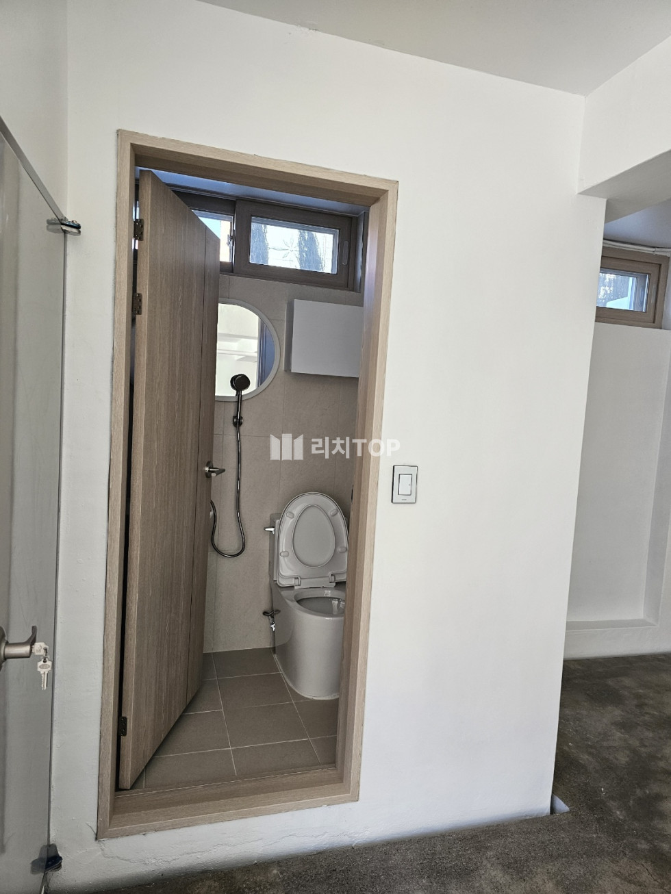 경남 창원시 성산구 용호동 용호동 B1층 전용 25PY 올리모델링 된 깔끔한 상가임대 월세 매물번호 12027 사진 4