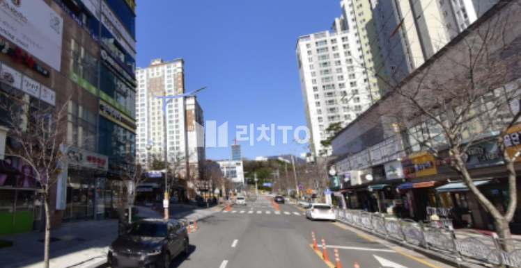 경남 창원시 성산구 가음동 창원 성산구 가음동 음식점 식당 임대 약 38평 대단지 아파트 상권 월세 매물번호 12040 사진 1