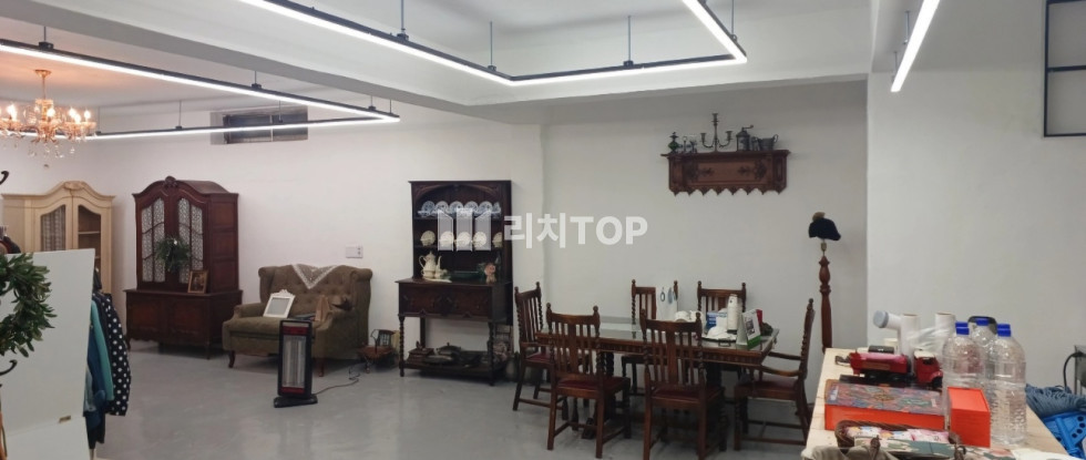경남 창원시 성산구 사파동 \u2714 사파동 사파성당 맞은편 반지하 소매점 추천 월세 매물번호 12055 사진 3