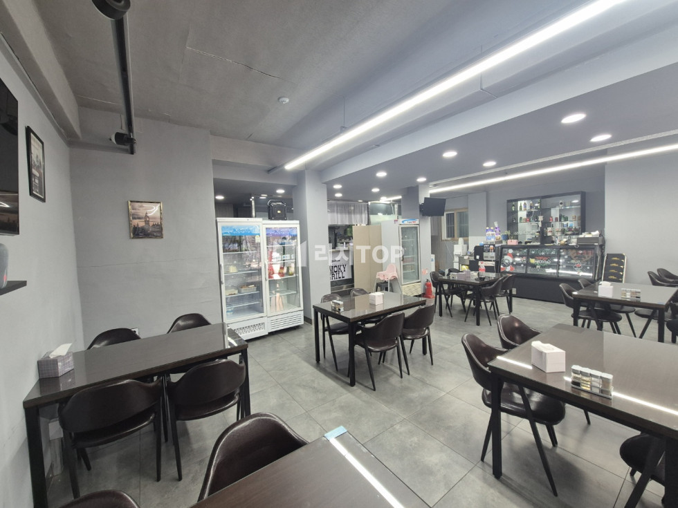경남 창원시 성산구 중앙동 중앙동 1층 전용 40PY 권리금 저렴하고 즉시입주 가능한 상가 임대 월세 매물번호 12119 사진 2