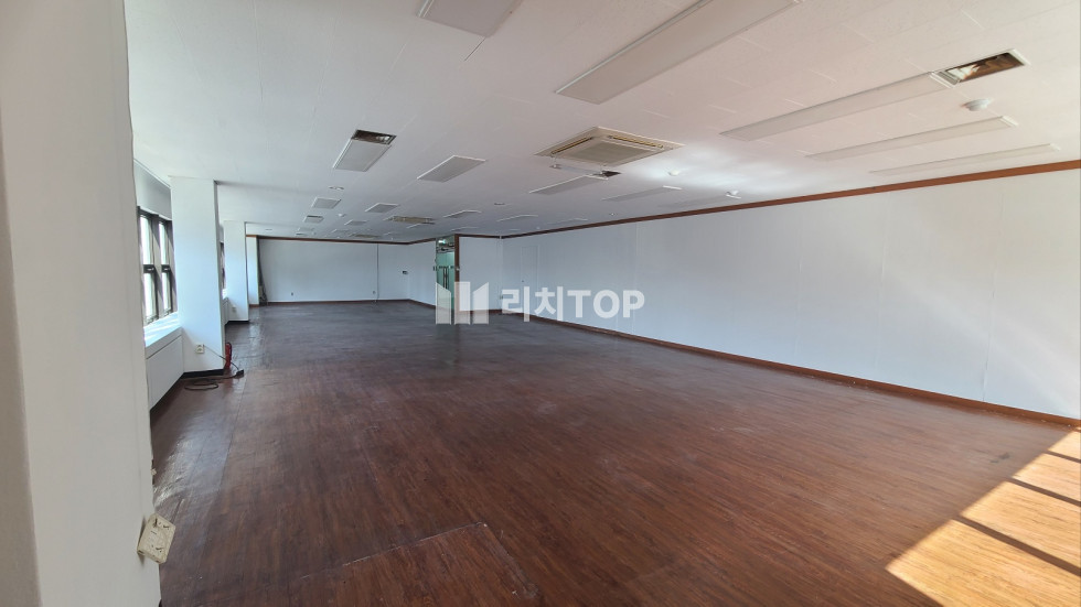경남 창원시 마산회원구 석전동 \u2714 석전동 대로변 중소형 사무실 자리 임대 월세 매물번호 12139 사진 3