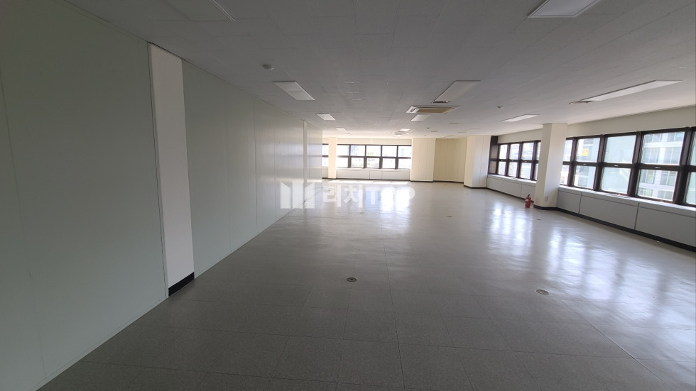 경남 창원시 마산회원구 석전동 \u2714 석전동 315 대로변 사무실 자리 임대 월세 매물번호 12140 사진 5